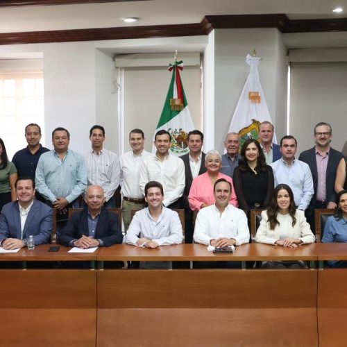 002 REÚNE GOBERNADOR A GABINETE PARA TRABAJAR CON TODO EN LA SEGUNDA PARTE DEL 2025